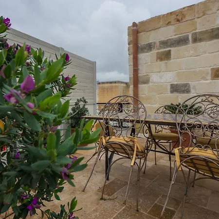 Chapel 5 Boutique Nocleg ze śniadaniem 4*