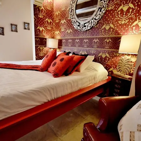 Chapel 5 Boutique 2* Naxxar