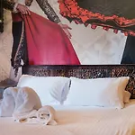 Chapel 5 Boutique 4*