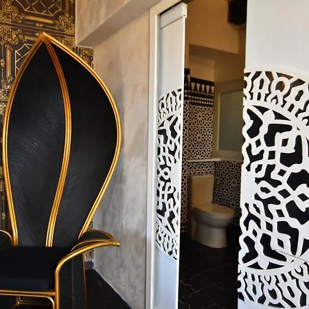 Panzió Chapel 5 Boutique 4*