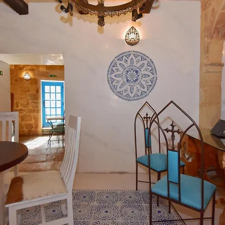 Chapel 5 Boutique 4*