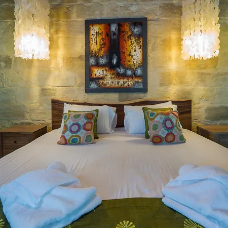 Panzió Chapel 5 Boutique 4*