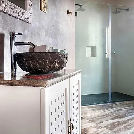 Alojamento de Acomodação e Pequeno-almoço Chapel 5 Boutique Naxxar