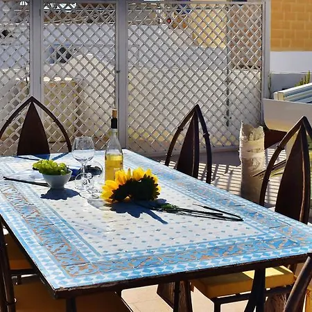 Chapel 5 Boutique Naxxar