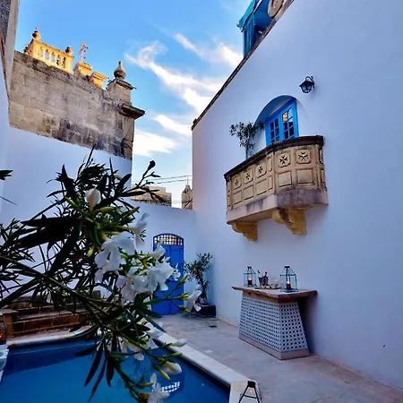 Chapel 5 Boutique 4*