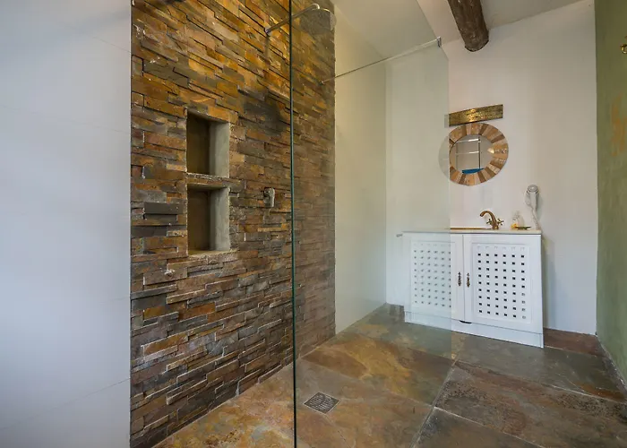 Chapel 5 Boutique Bed and breakfast