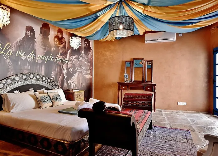 Chapel 5 Boutique Naxxar