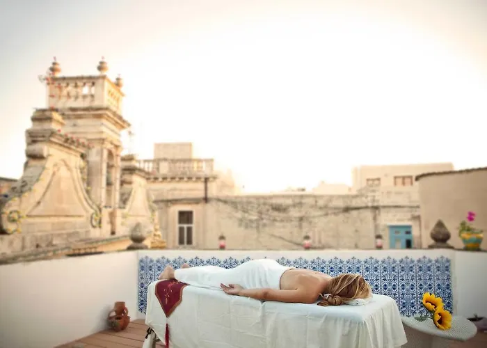 Chapel 5 Boutique Bed and breakfast 4*